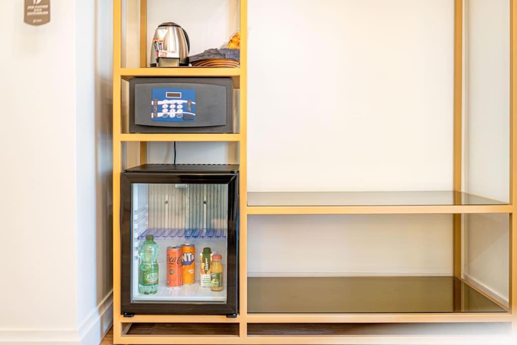 Riboty 10 - Suites 3 *